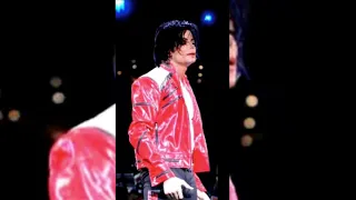 Michael Jackson invincible tour 2001-2002 beat it by kaimakesmusic