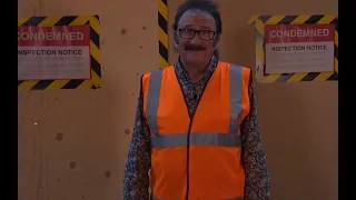 Paul Chuckle Condemns a Corner Shop | Late Night Lycett (28 April 2023)