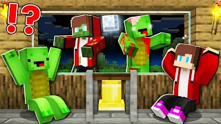 Why Zombie Mikey and JJ ATTACK Mikey and JJ in House ? - Minecraft (Maizen)