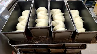 Making a plain bread - Korean street food / 식빵 만들기