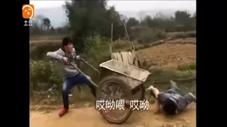 FUNNY VIDEOS 2017 | CHINESE PEOPLE DOING FUNNY THINGS PART 56