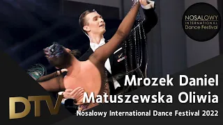 # Slow Foxtrot | Mrozek Daniel & Matuszewska Oliwia | Adults | Nosalowy Dance Festival 2022