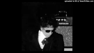 Bob Dylan live,   The Roving Blade Belfast 1998