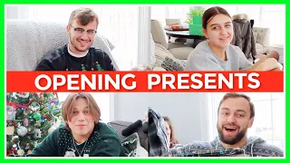 CHRISTMAS MORNING 2020 🎄🎁 Opening Christmas Presents!!