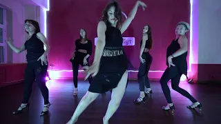 Латина (соло) - Школа танцев "Танцуй Тут"