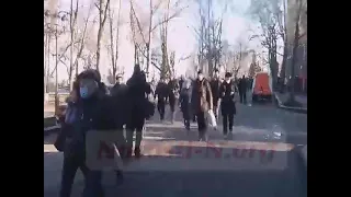 В Николаеве участники акции протеста перекрыли Ингульский мост