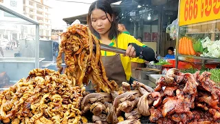 Wow! Grilled Pig's Intestines, Pork & Beef Only 2.50$ can eat - Cambodian Street Food
