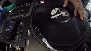 DJ Tips #9 | Boomerang Scratch Combo | Scratch Tutorial