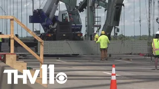 Cracked beam removed from I-40 Memphis bridge