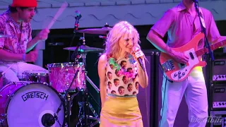 17/17 Paramore - Hard Times/Heart of Glass Mash-Up @ Parahoy 3 (Show #2) 4/08/18 Deep Search