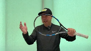 WHAT IS WRONG WITH THESE TENNIS RACKETS? ARE THEY CRACKED AND BROKEN?  CAN THEY BE FIXED???