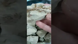 Не вкусная глина хруст
