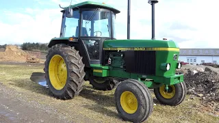 John Deere 3040 in the field ploughing w/ 3-furrow Överum Plough | Danish Agriculture