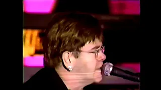 Elton John - I'm Still Standing (AHH STILL STANDON) - Live In Las Vegas - December 31st 1999 - 720p