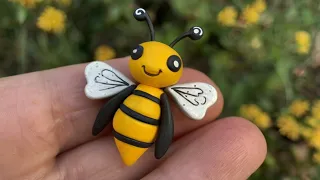 Making the Bee with Clay learn for kids @digitalArt13891