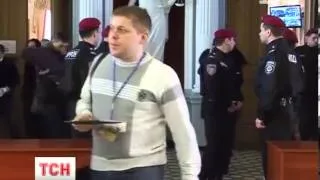 Суд в деле ЕЄСУ снова отложили из-за Тимошенко