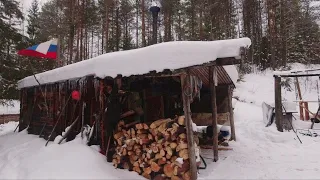 ПРОВЕДАЛИ ИЗБУ. ДВЕ НОЧИ в ТАЙГЕ. ЛЕОНТЬЕВИЧ ТОПИТ БАНЮ. ЕСТЬ РЫБА РЫБА ЕСТЬ!!! Третья часть.