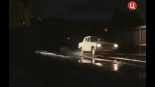 Записки пирата (1992) - car chase scene