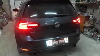 VW GOLF VII GTI USA сравнение работы задних USA LED фар и обычных USA фар с лампочками