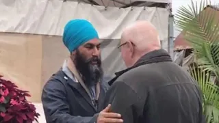 NDP Leader told to ‘cut off’ his turban while in Montreal