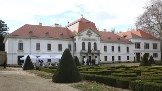 Lerakták a nagycenki Széchenyi-kastély turisztikai fejlesztéseinek alapkövét