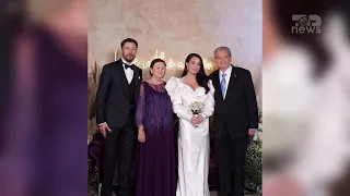 Top News - Berisha flet në dasmën e Shkëlzenit dhe Arminë/Liri Berisha ‘djeg’ vallen me ‘napolonin’
