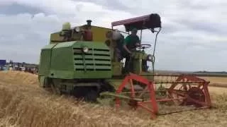 CLAAS COMET жнивує на Київщини