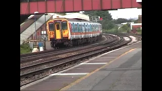 SouthWest Trains EMU's & DMU's at Raynes Park Station 6-7-2001