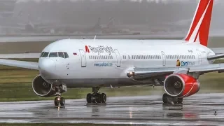 Ливневый дождь в Шереметьево. Боинг 777-300  России уходит на 2-ой круг. Посадки и взлеты самолетов.