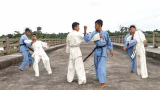 training Best |Technique| in| the| World| to| Release| Coller |Grip || Self Defense || Road Fight