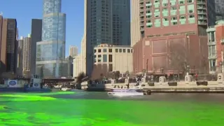 Crowds gather ahead of Chicago River dyeing for St. Patrick's Day