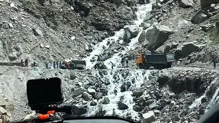 Spiti valley....in himachal pradesh..dangerous road trip