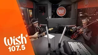 Mike Hanopol and Pepe Smith perform "Laki Sa Layaw" LIVE on Wish 107.5 Bus