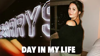 VLOG: day in my life, trying a new workout + cleaning my apt!