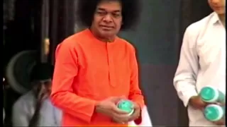 Maula Mere (My God) - Sathya Sai Baba