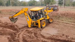 JCB 3DX Mahindra 4x4 and Sonalika 60 Rx Stuck in Mud Pulling by NOVO 605 and Escort Hydra