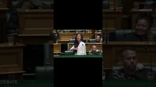 Big Hug 🤗🙏 to Newzealand's youngest MP for performing Haka in Parliament and respecting her culture.