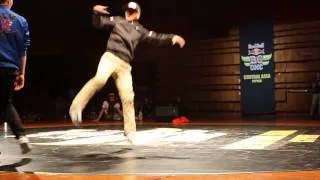 Red Bull BC One Central Asia Cypher - Bboy D-out vs Bboy Illuminate