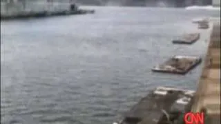 New video of US Airways Flight 1549 crash landing into the Hudson River