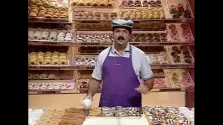 SNL: Dunkin' Donuts Commercial (Time to Make the Donuts / Fred the Baker)