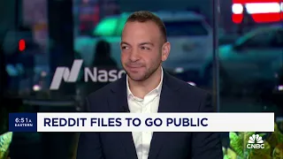 Reddit is a 'smaller, more volatile' Twitter, says Big Technology's Alex Kantrowitz