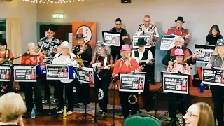 Ukulele Buddies S Club 7 Reach for the stars Fleetwood Hesketh Sports and Social Club 205023