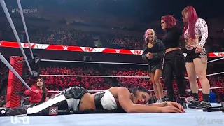 Bayley and Nikki Cross attacks Bianca Belair - WWE Raw 11/7/2022