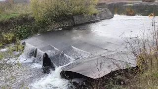 Село Красное, Старицкий район, река Холохольня