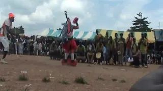 vlc record 2018 01 11 19h53m52s Zaouli de Manfla au stade Bouaflé Côte d