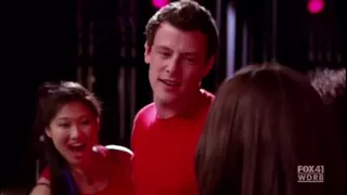 Glee Don’t stop believing 1x1