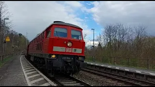 Durchfahrt einer Ludmilla (Br 233) durch Erlenstegen (mit Lichtgruß)