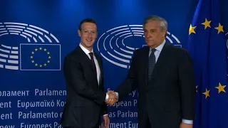 Zuckerberg pede perdão no Parlamento Europeu