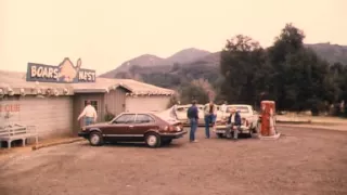 The Dukes Of Hazzard - S03E20 Scene 3