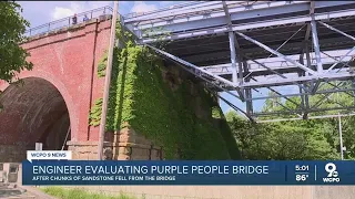 Cincinnati walking bridge closed after sandstone falls from underneath it